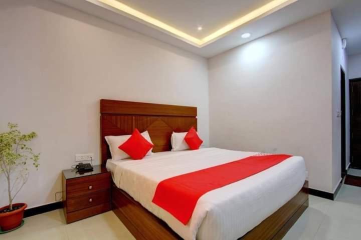 Hotel Le Castle Kodaikanal Dış mekan fotoğraf