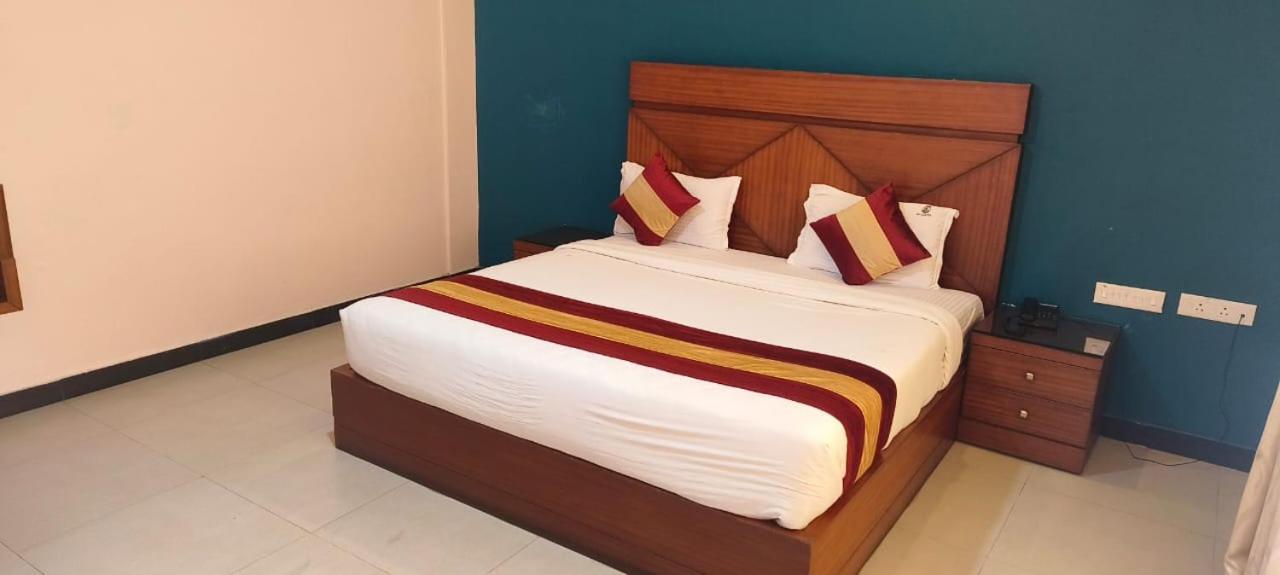 Hotel Le Castle Kodaikanal Dış mekan fotoğraf